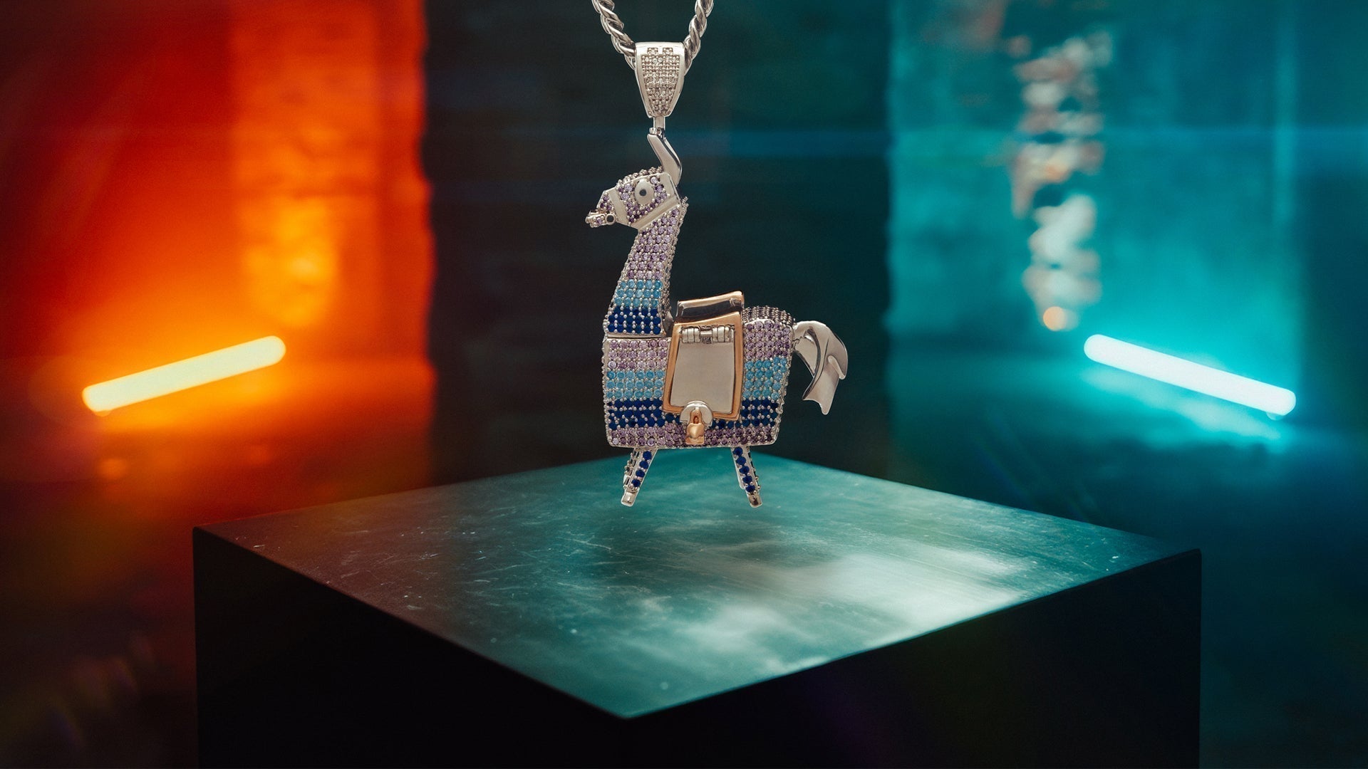Fortnite Supply Llama Necklace by Kingices