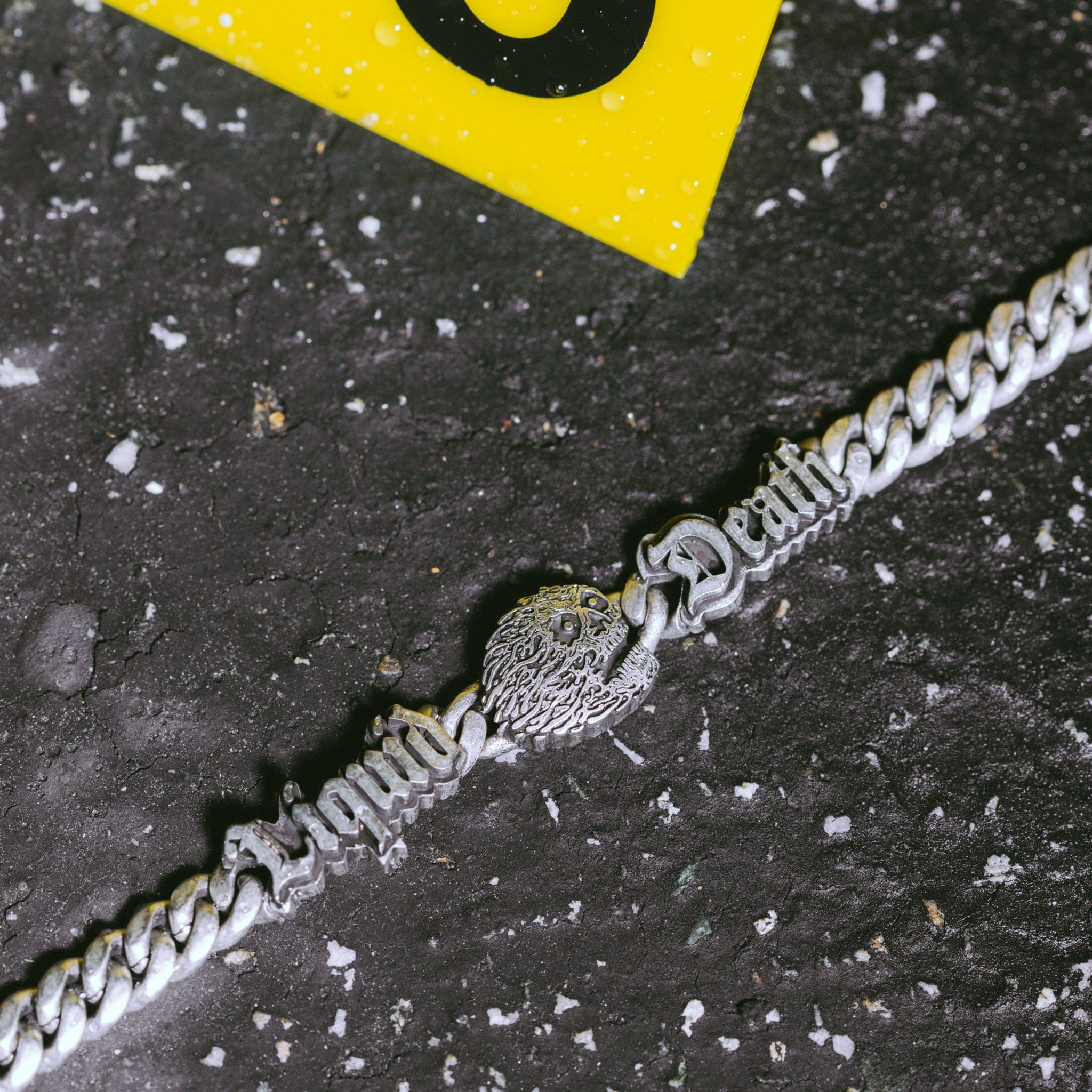 Liquid Death x Kingices - 8mm Skull Chain  in  White Gold / 20" by Kingices